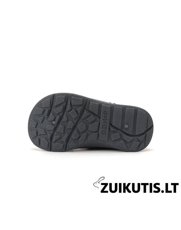 Juodi vandeniui atsparūs batai 28-33 d. P104-62468BL